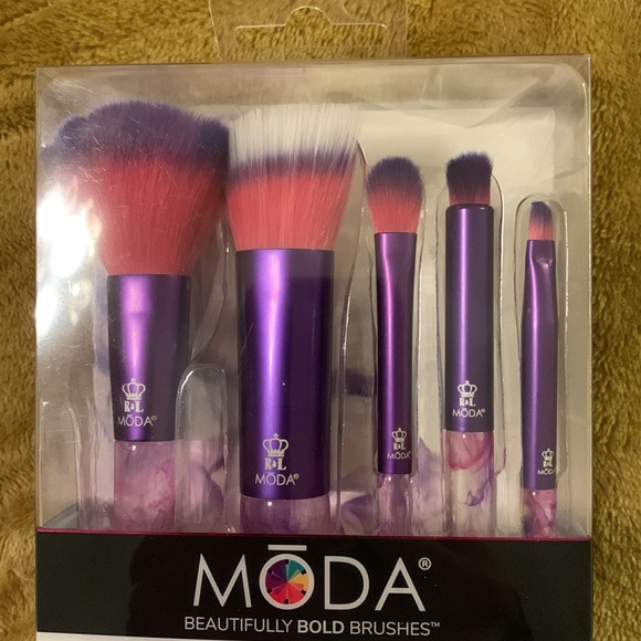 Moda Purple Smoke Show - Full Face Brush Kit - Picture 3 of 4